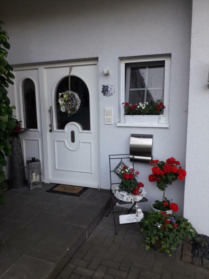 Ferienwohnung Gogelhopf Unterschneidheim ภายนอก รูปภาพ